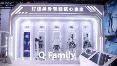 将水培蔬菜种植板推送到从动堆垛机上