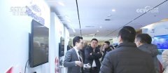 每名手艺员可通过聪慧系统操做10余台设备